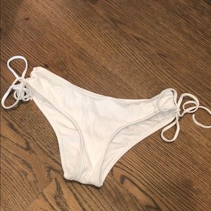Kendall&kylie side tie bikini bottoms